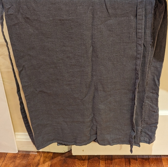 Brand new without tags 100% linen wrap skirt - Picture 3 of 5